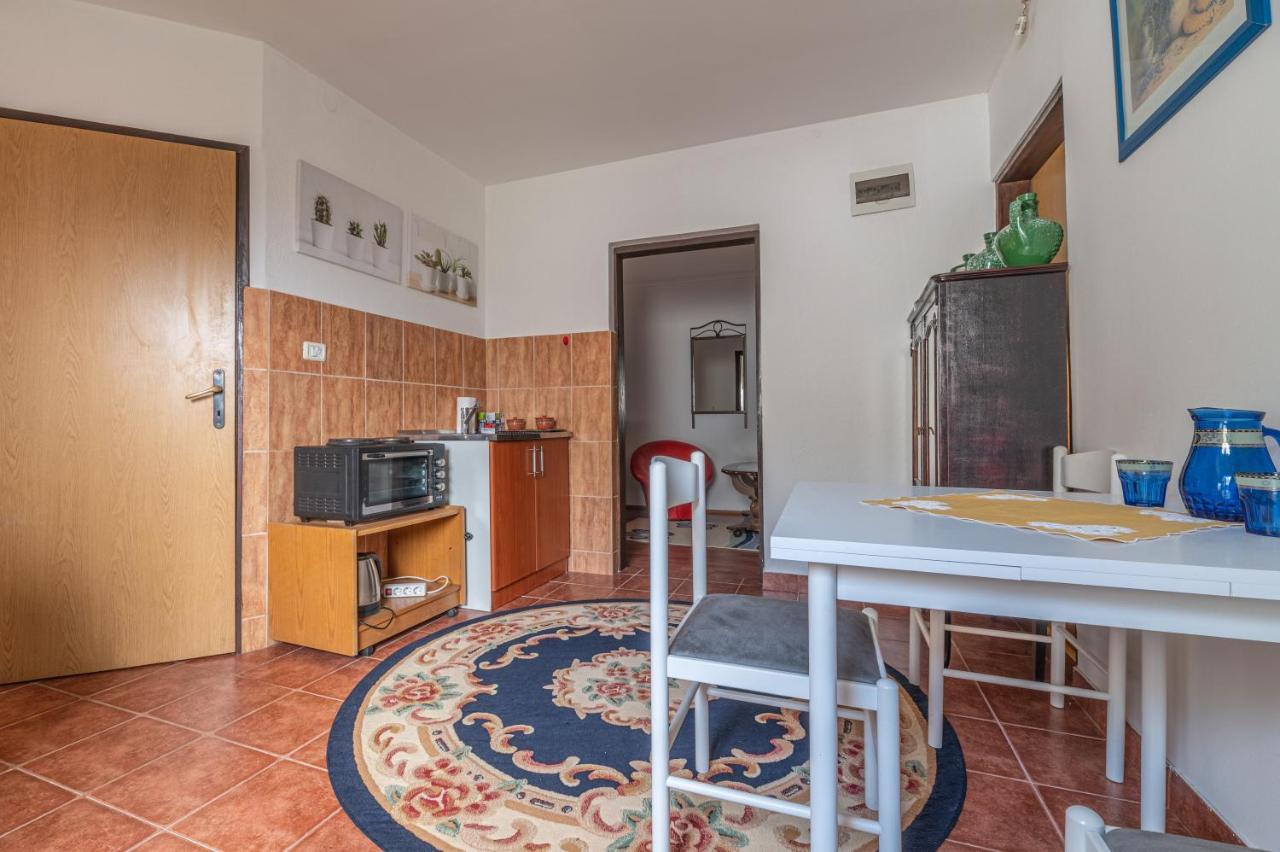 Frile Apartments Nikšić Εξωτερικό φωτογραφία